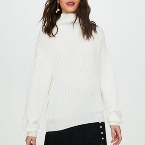 Aritzia Wilfred white Montpellier sweater